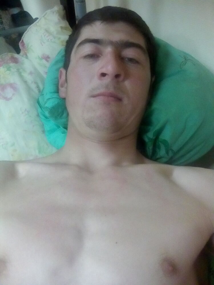  10970367  Zoir, 33 ,    