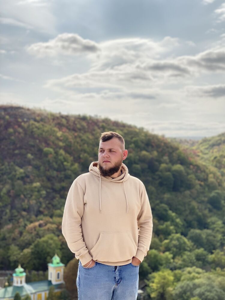  38603937  Aleksandr, 25 ,    
