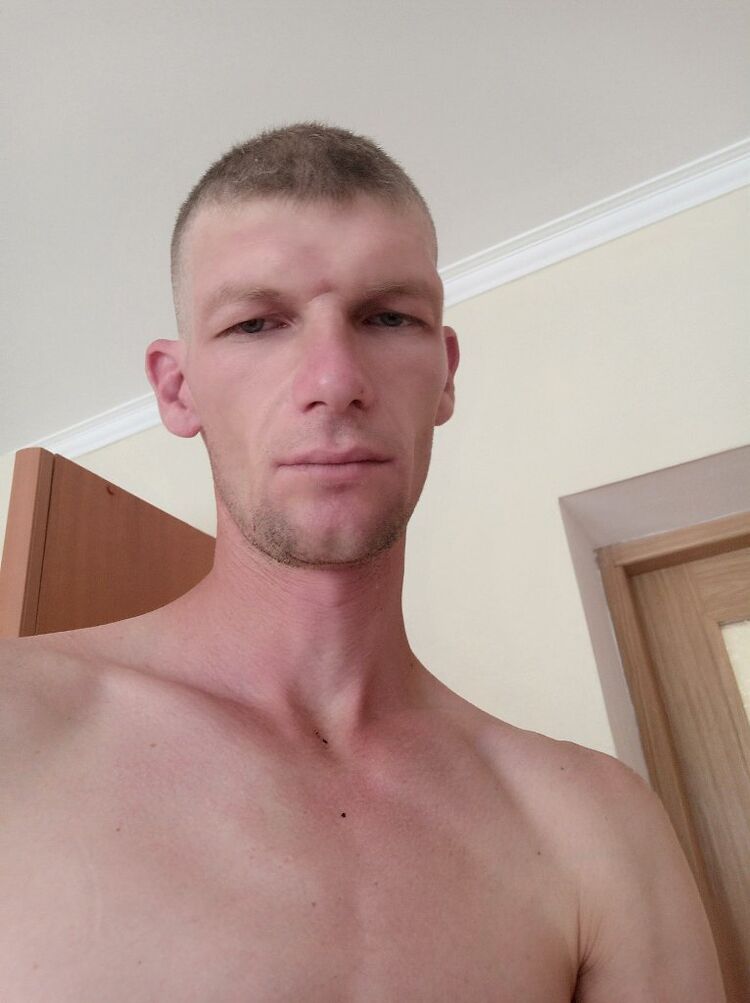   ,   Mihail, 35 ,   ,   