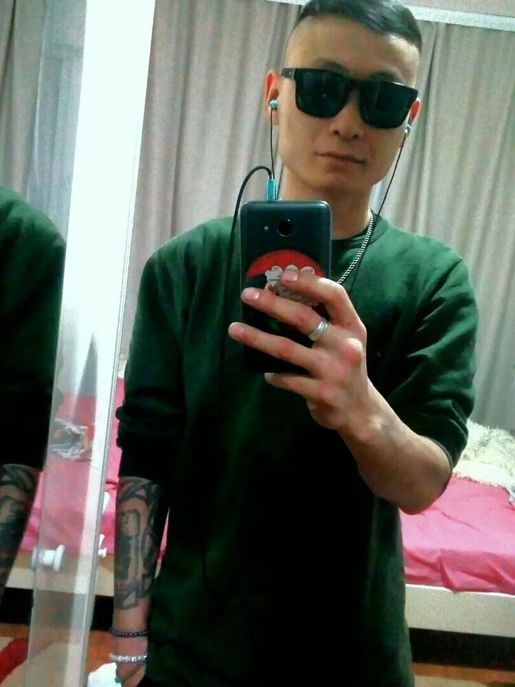  26098677  , 33 ,    -