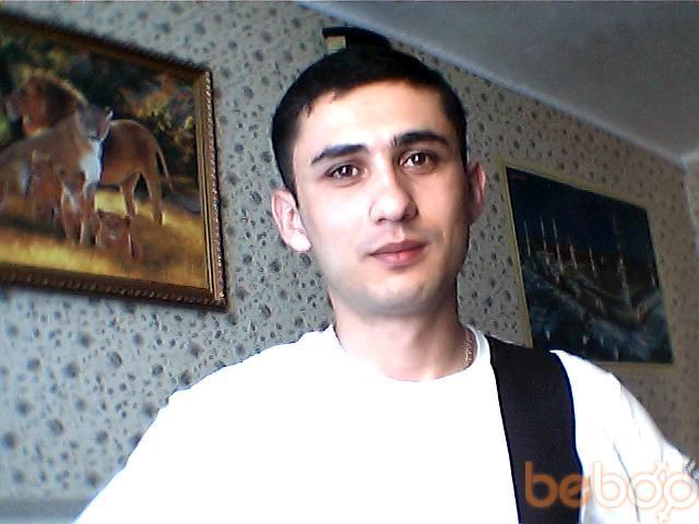 ,   Eduardo, 45 ,   