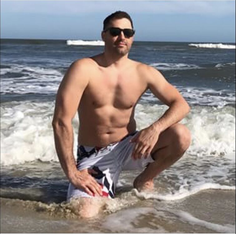  ,   Alex, 41 ,  