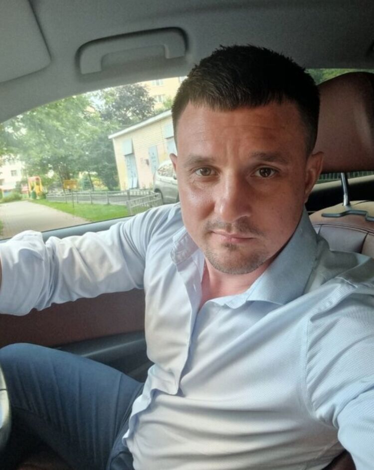  Alanya,   Mikhail, 38 ,   ,   