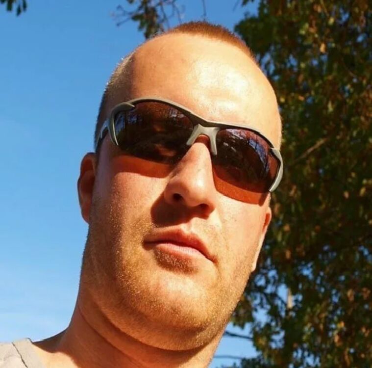  46179347  , 36 ,    