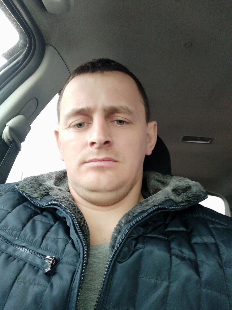  ,   Maks, 37 ,   ,   , c , 