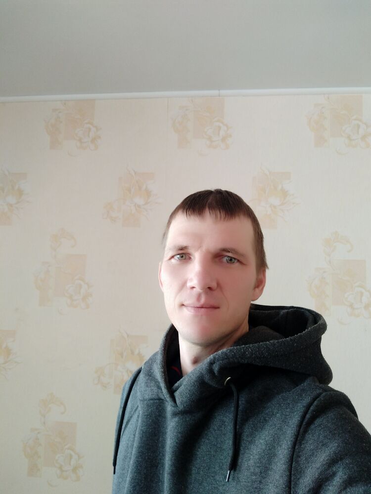  22898647   , 44 ,    