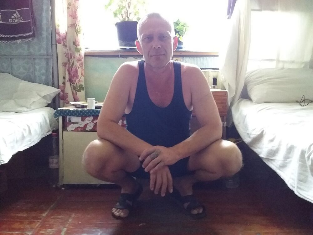  20938477  , 45 ,    