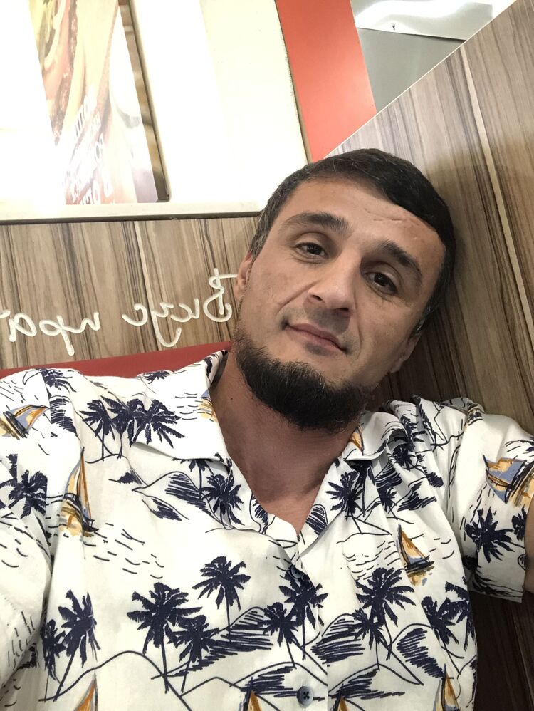  37355747  , 40 ,    