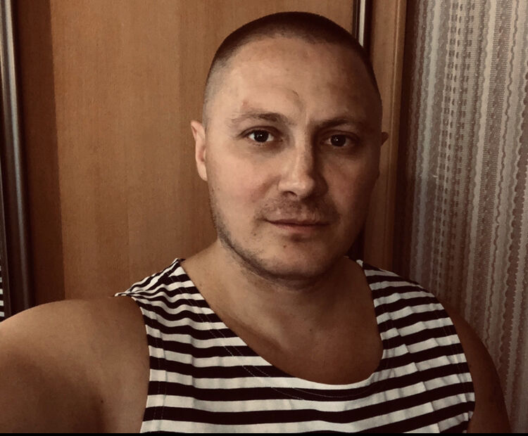  ,   Silver, 37 ,   