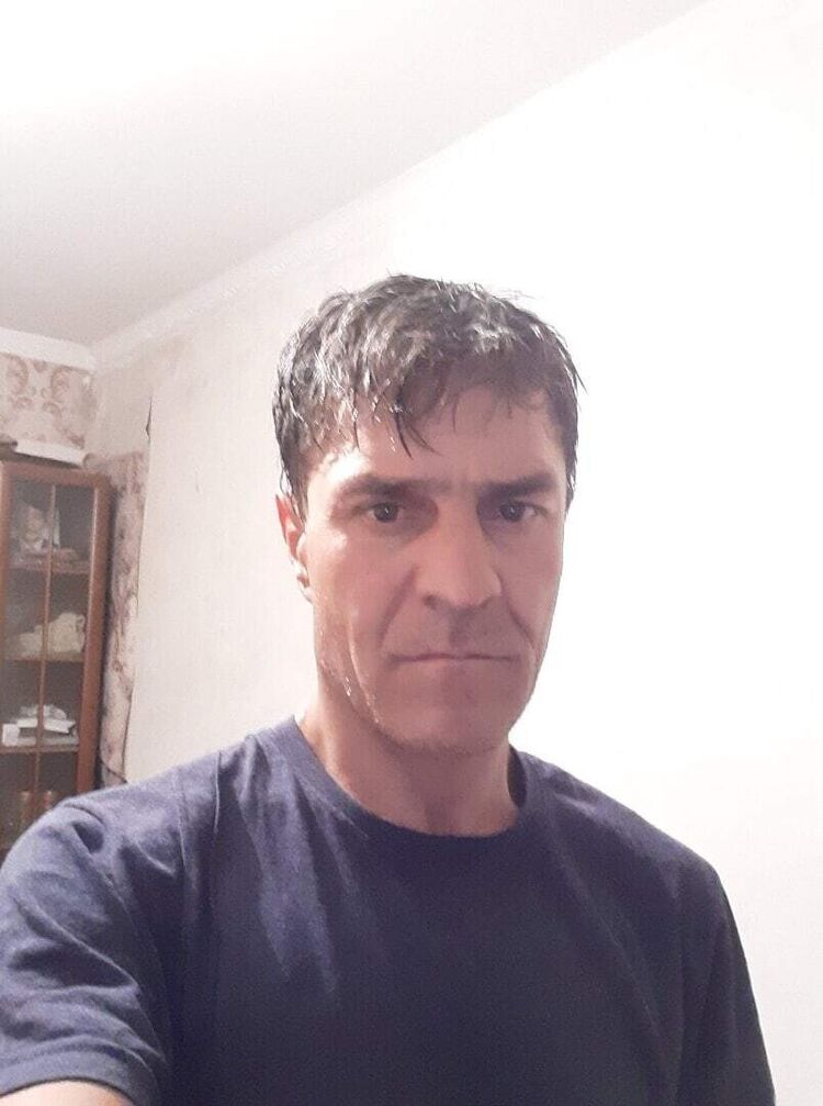  21801647  , 51 ,    