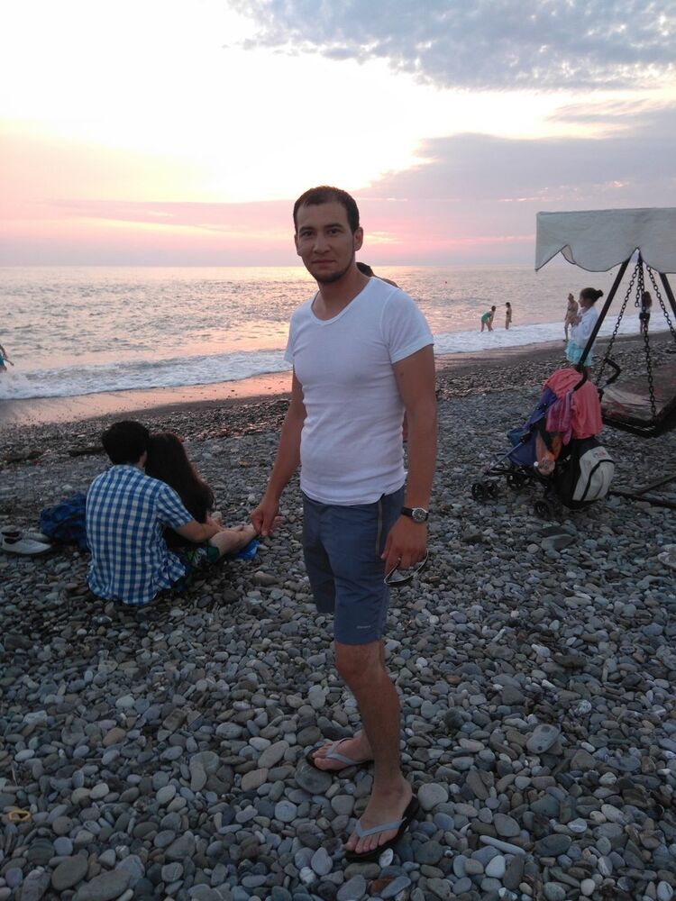  ,   Ibragim, 38 ,   ,   , c 