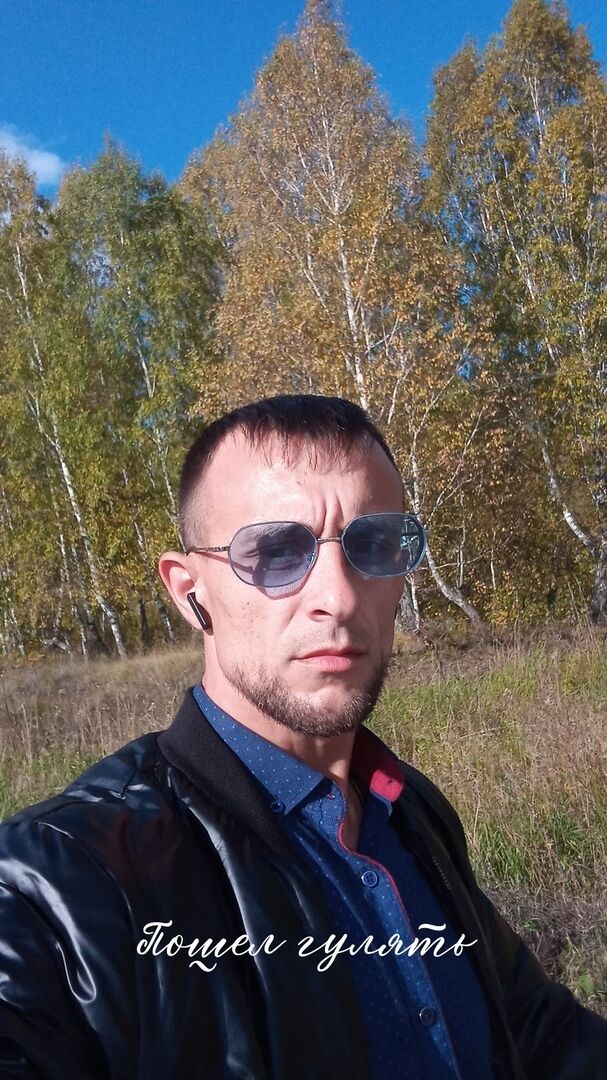  29503927  , 33 ,    