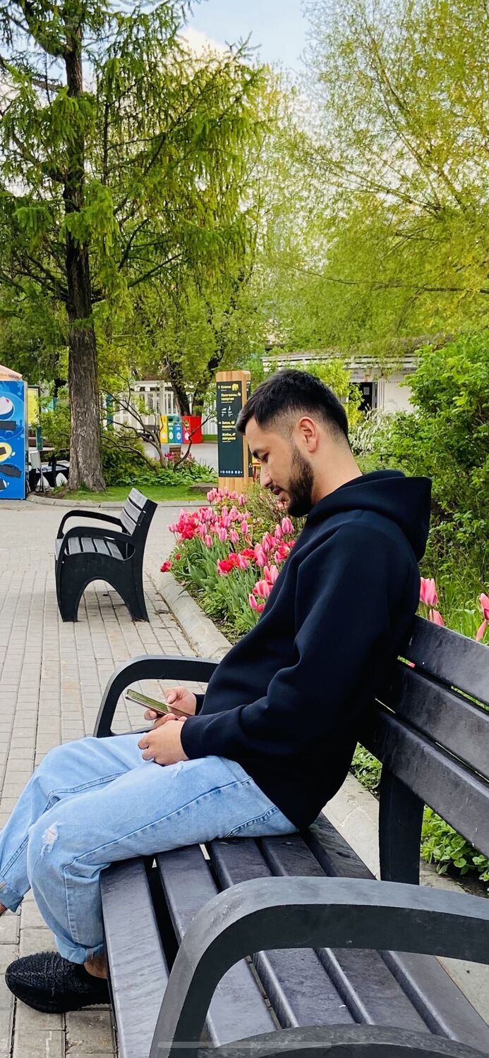  ,   Jony, 27 ,   ,   , c , 