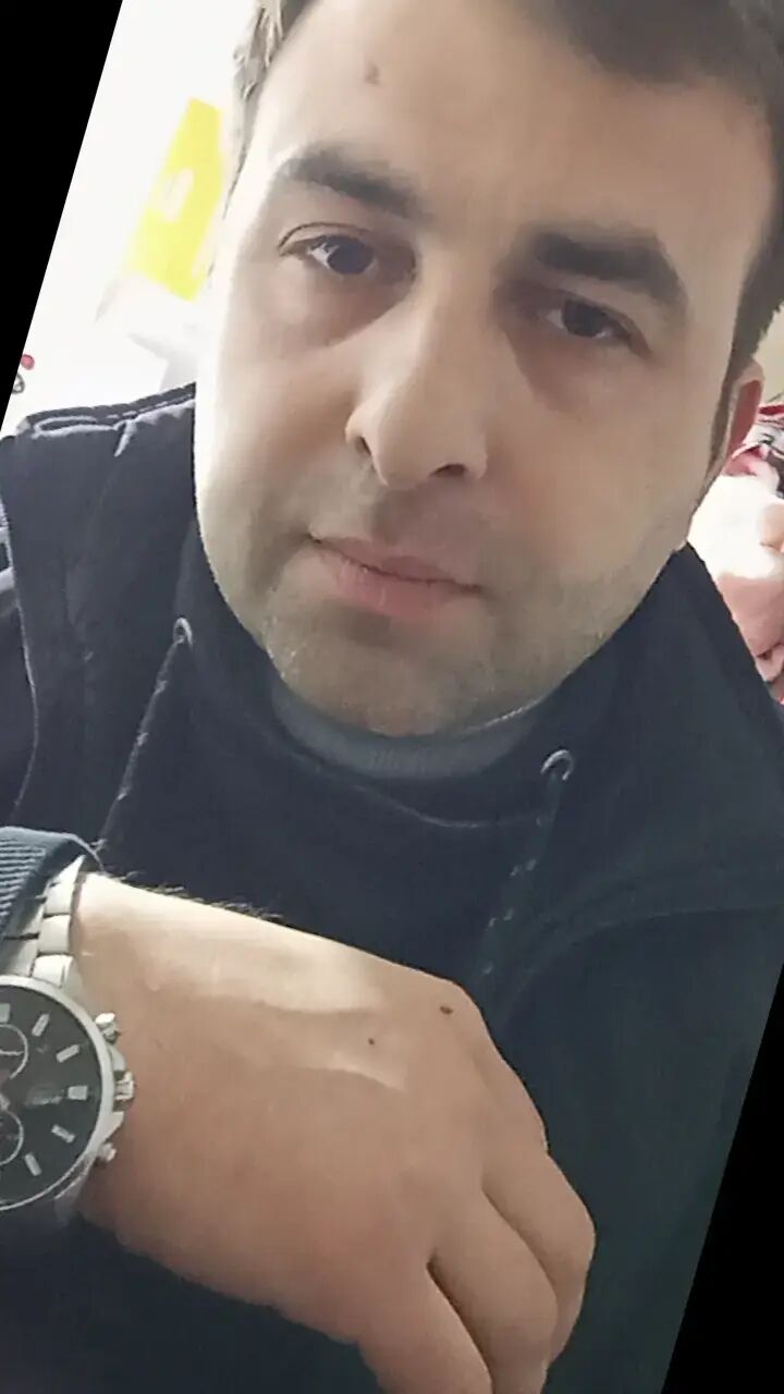 51302477  Zviad, 34 ,    
