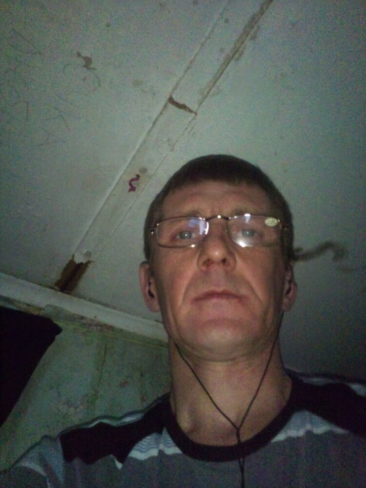  11667417  , 52 ,    