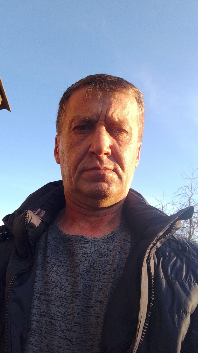  53085117  , 51 ,    