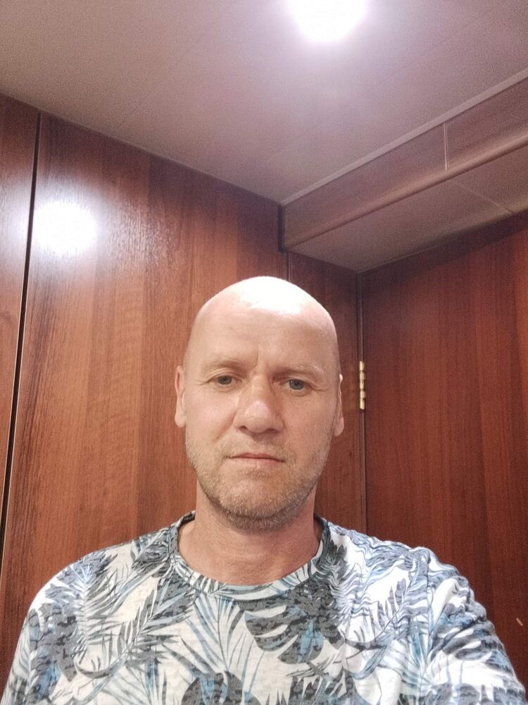  53646797  Ivan, 48 ,    