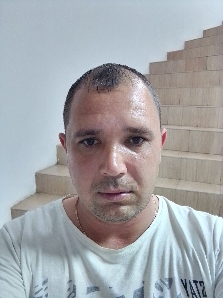  34982397  , 37 ,    