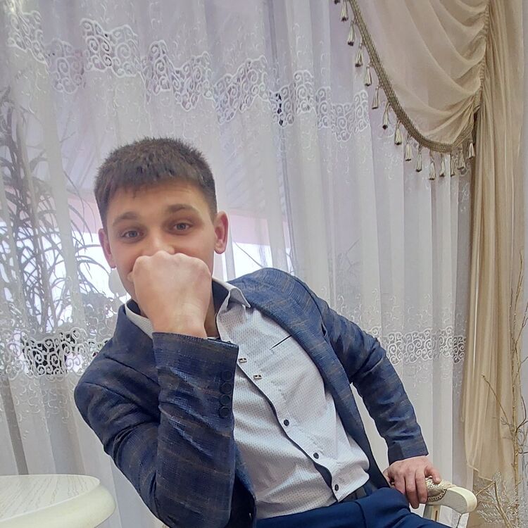  ,   Doktor, 29 ,   ,   
