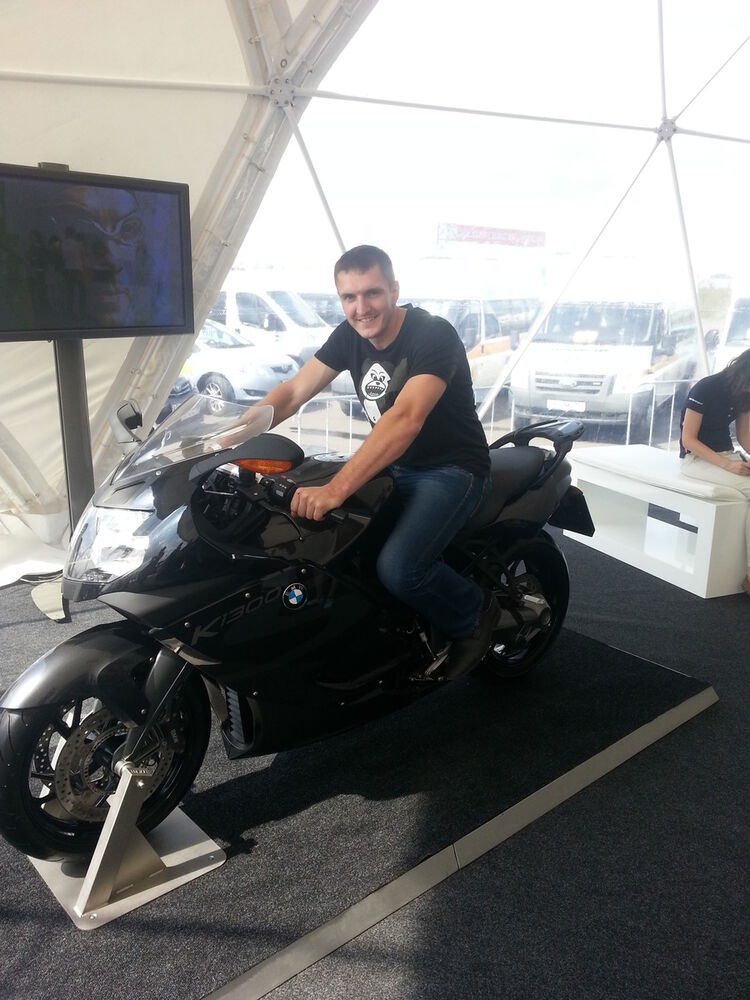  4406467  Yaroslav, 37 ,    