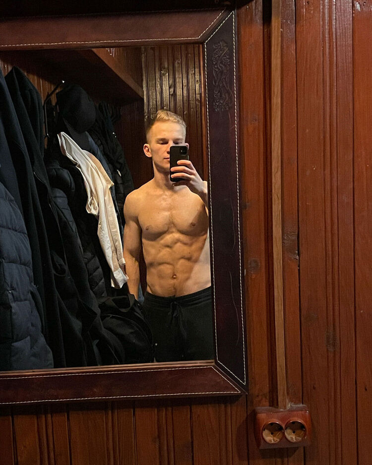  ,   Artem, 27 ,   ,   , c 
