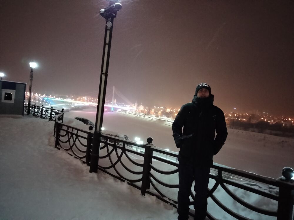 32200837  Oleg, 38 ,    