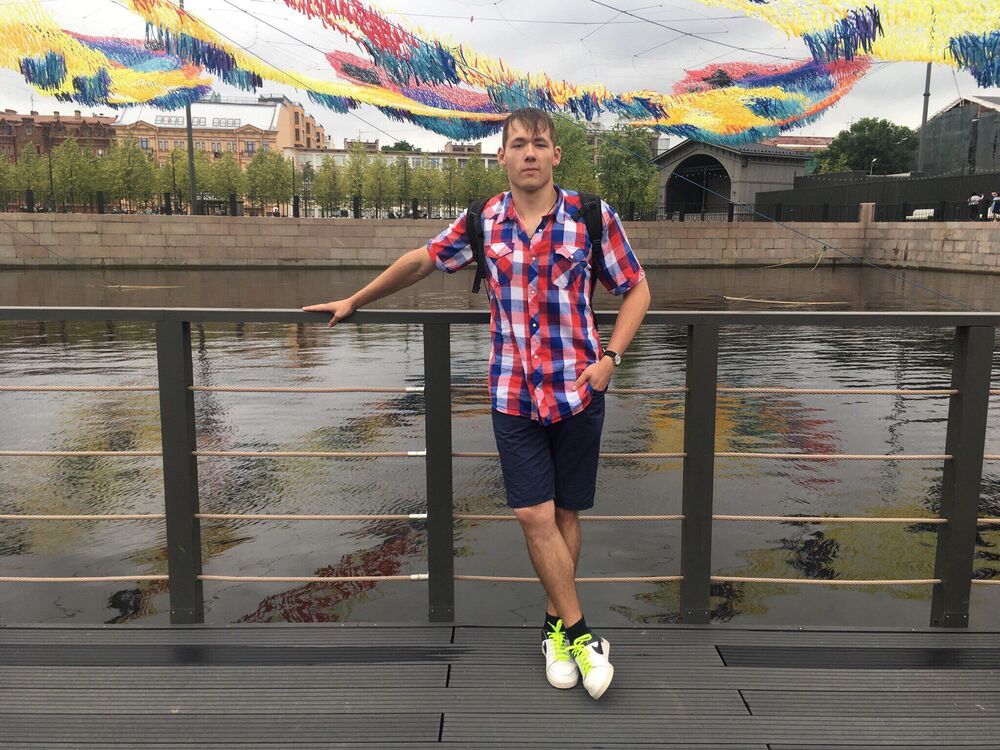  28061377  , 30 ,    -