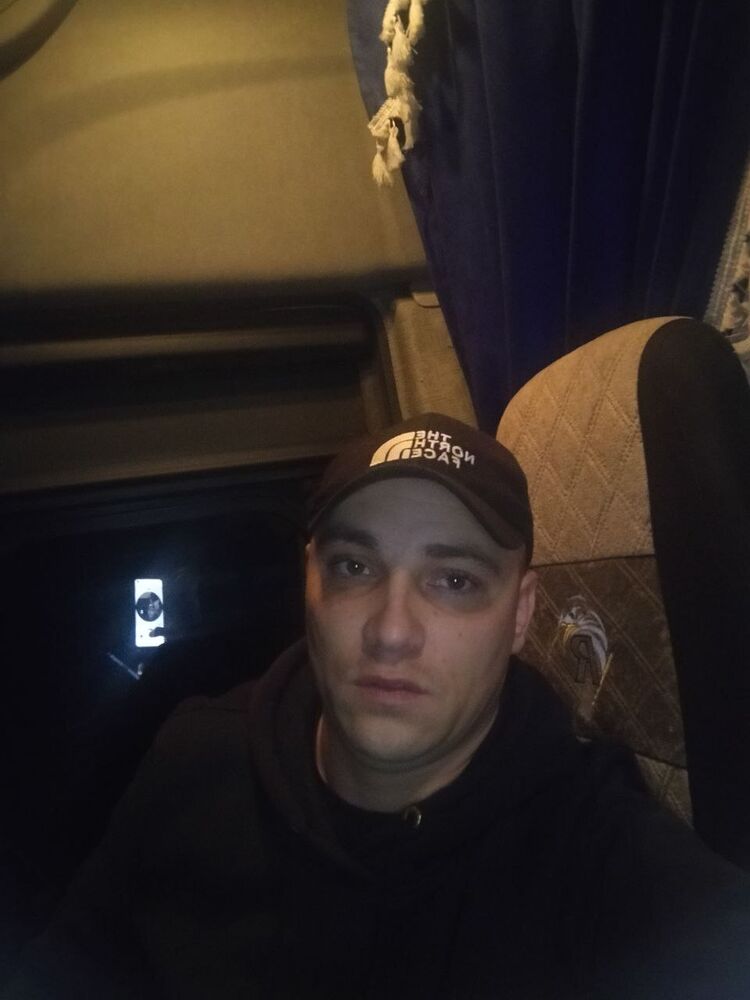  48348617  , 32 ,    