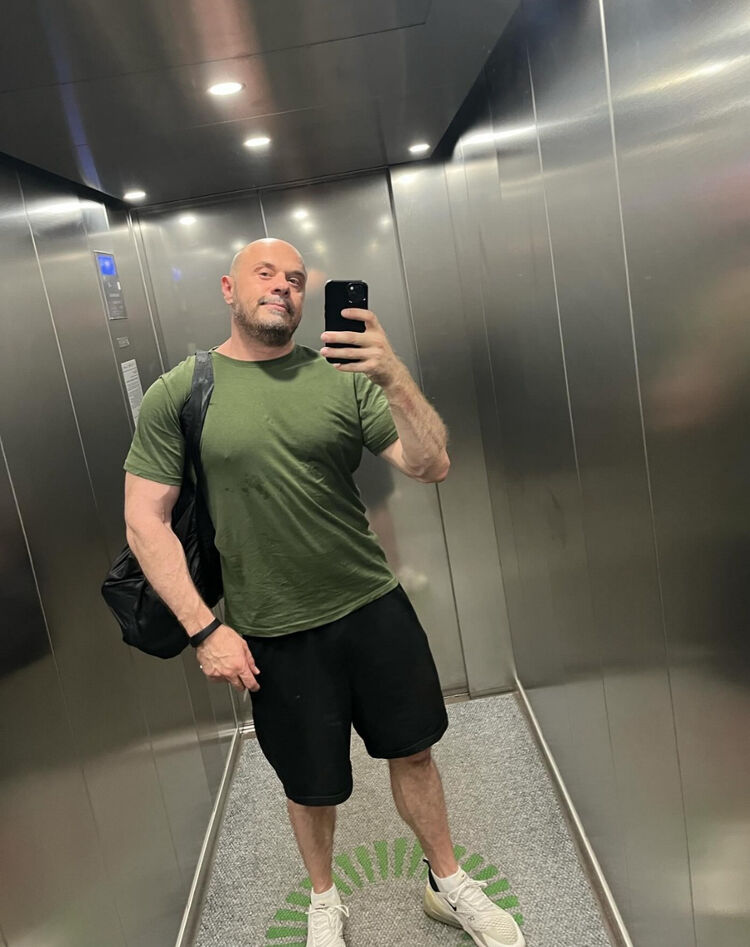  Tuzla,   , 46 ,   ,   