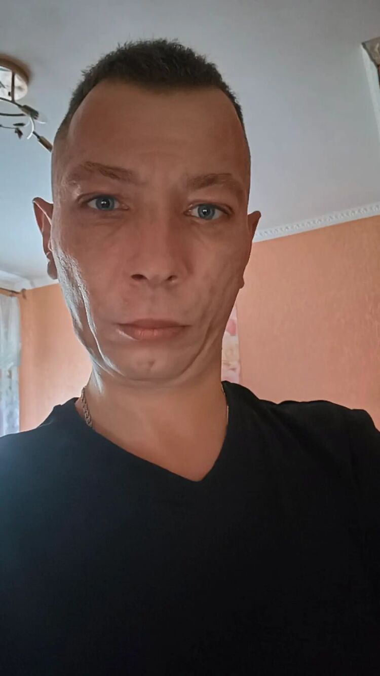  53225777  , 43 ,    