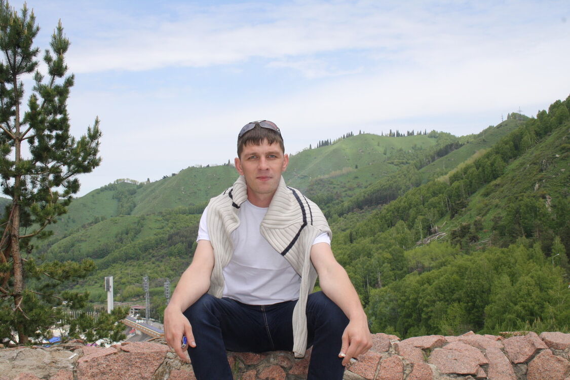  ,   Oleg, 36 ,   ,   , c 