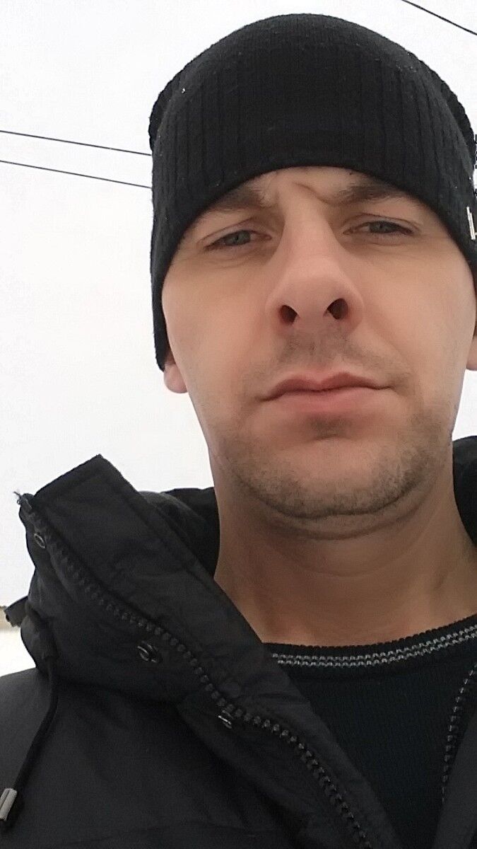  8972037  , 43 ,    -