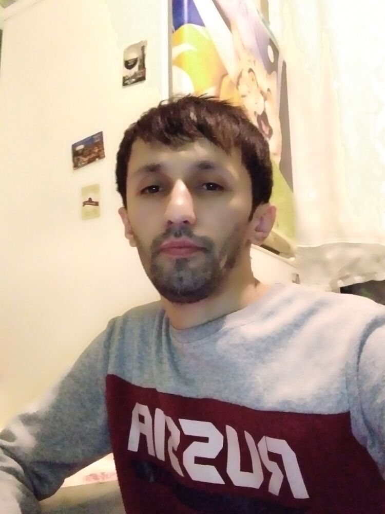  37527597  , 35 ,    