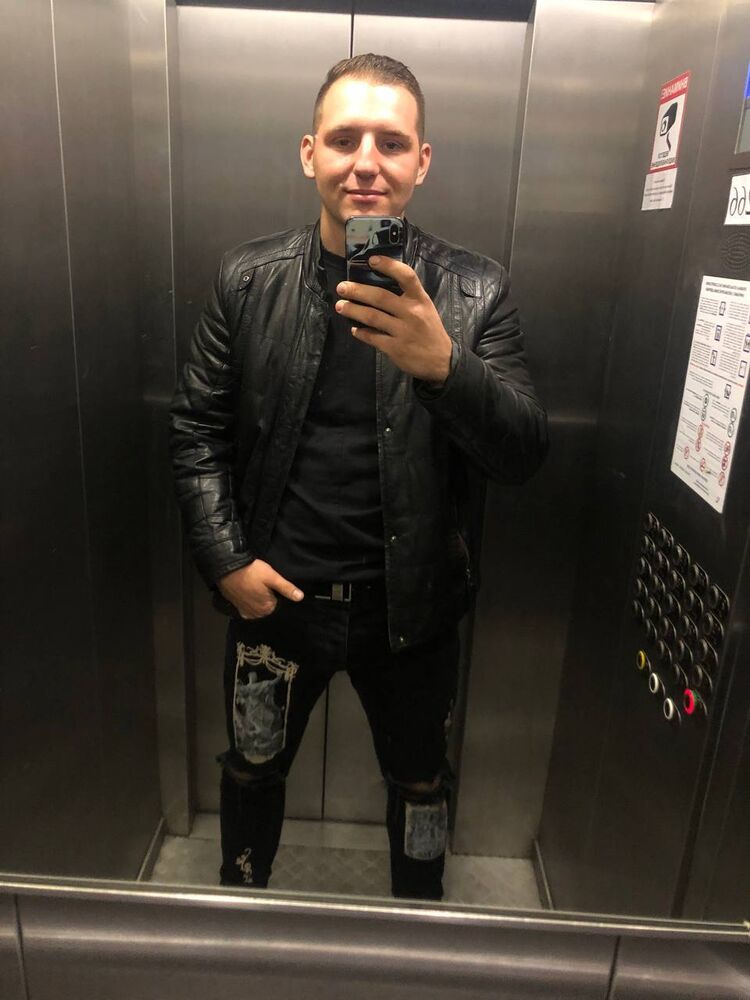  52672767  Kolya, 32 ,    Cookham