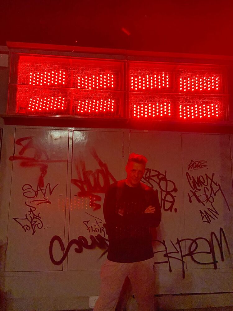 ���� 27818697 ������� ����, 48 ���, ���� ���������� � ��������