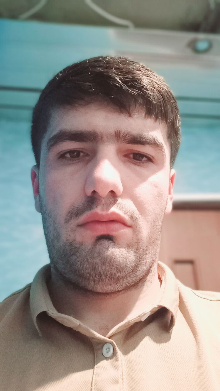  54393627  Eraj, 33 ,    