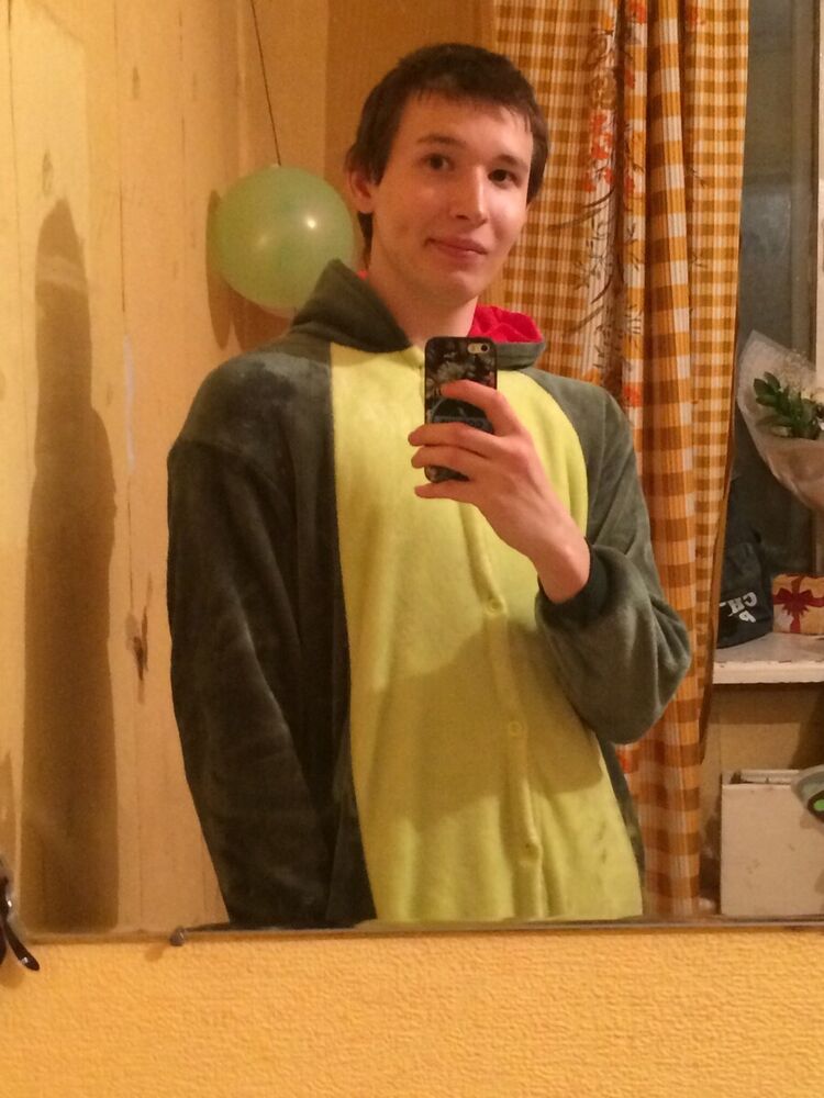  22402037  , 27 ,    