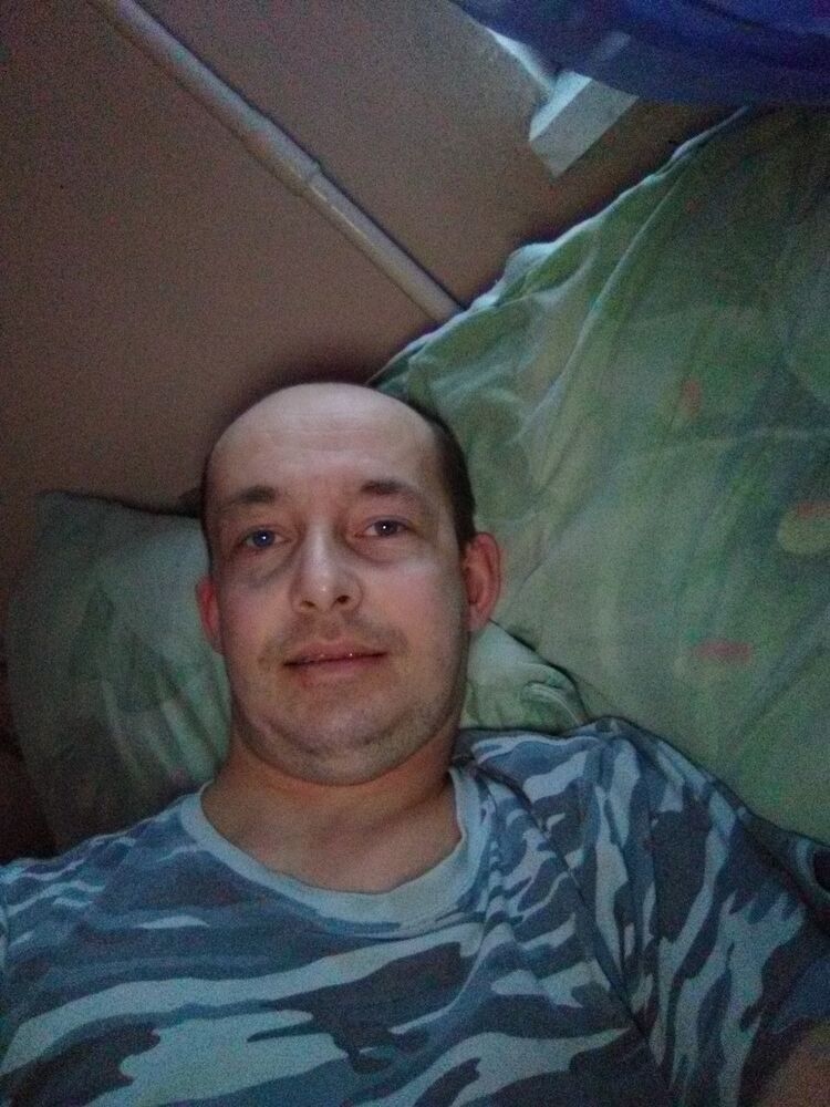  19027957  , 40 ,    
