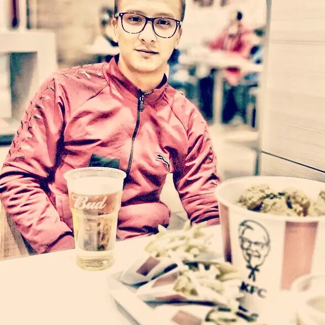  26176497  Ibragim, 26 ,    