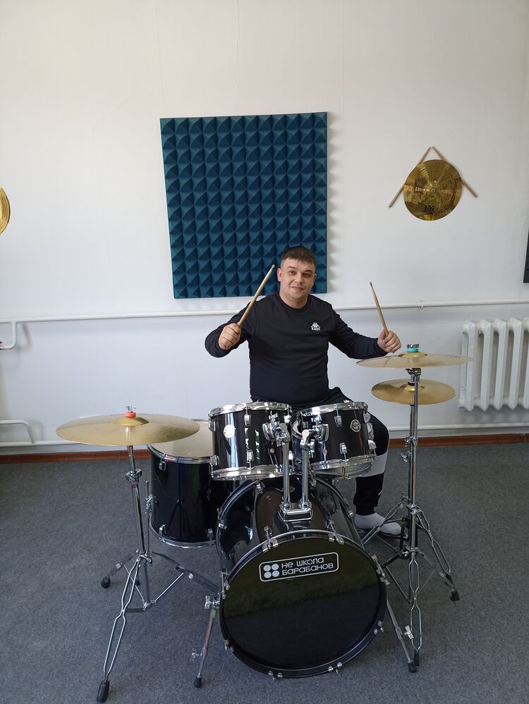  30063617  Dmitry, 33 ,    