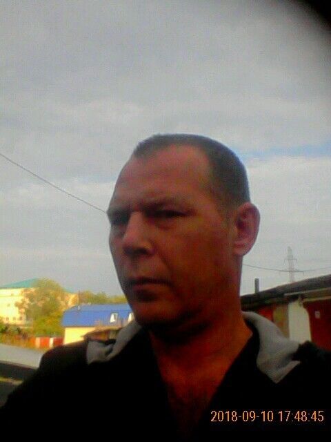  15068417  Andrei, 51 ,    