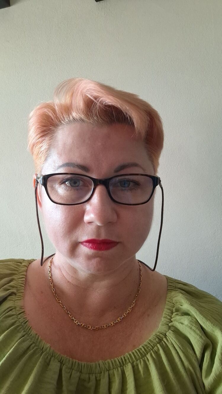  ,   InSta, 48 ,     , c 