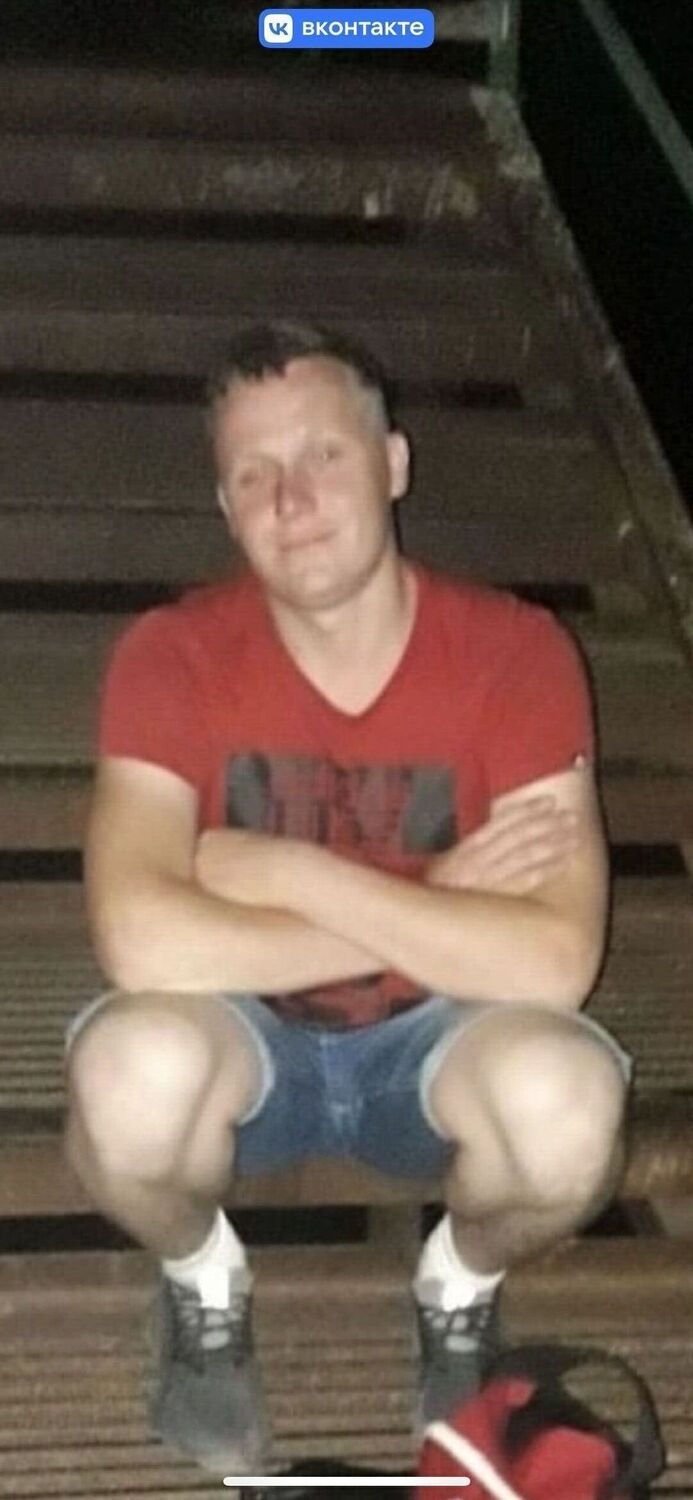  39317937  , 32 ,    