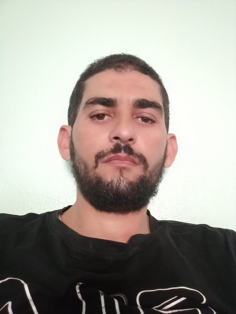  ,   Nourdine, 37 ,   ,   , c 