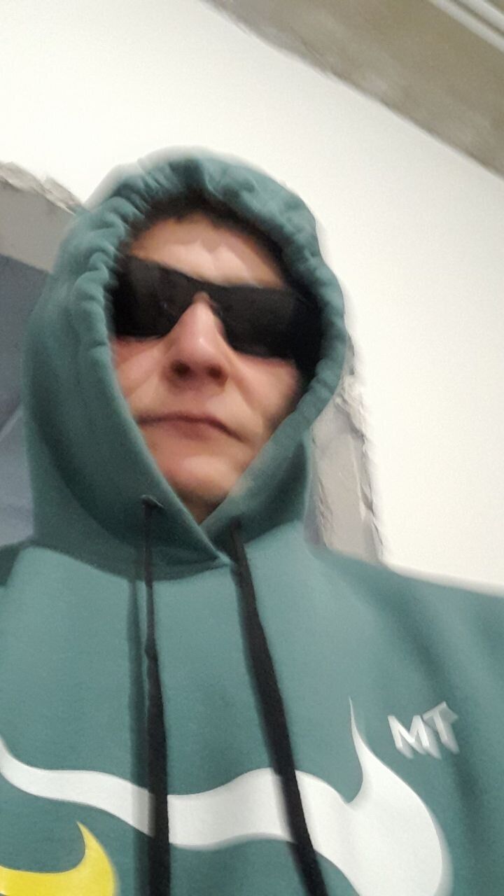  34040547  , 49 ,    