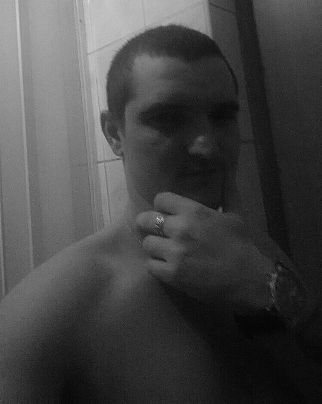  11946077  , 34 ,    