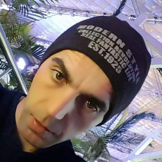 ���� 19884797 ������� Izjadin, 40 ���, ���� ���������� � ������