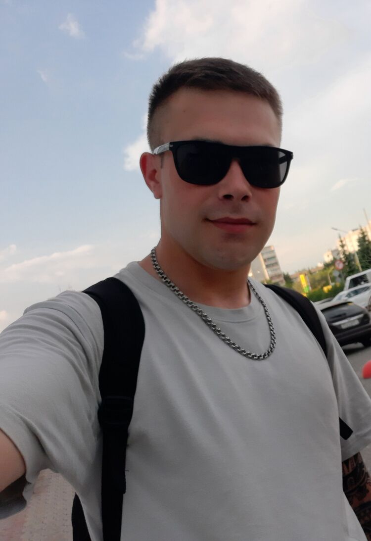  43226627  , 33 ,    