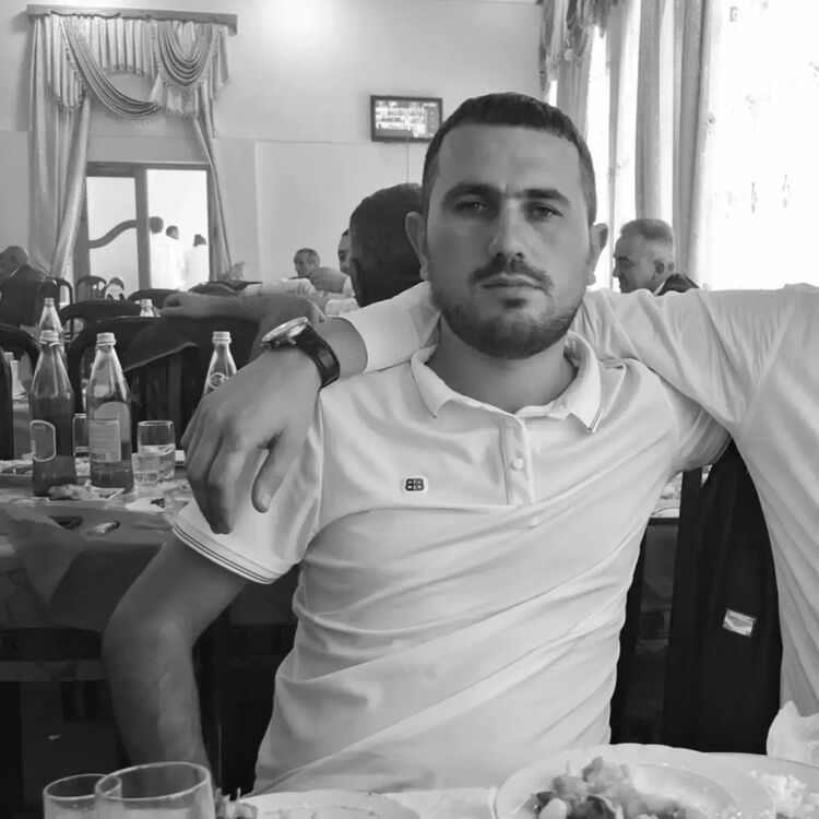  54381507  Tural, 30 ,    