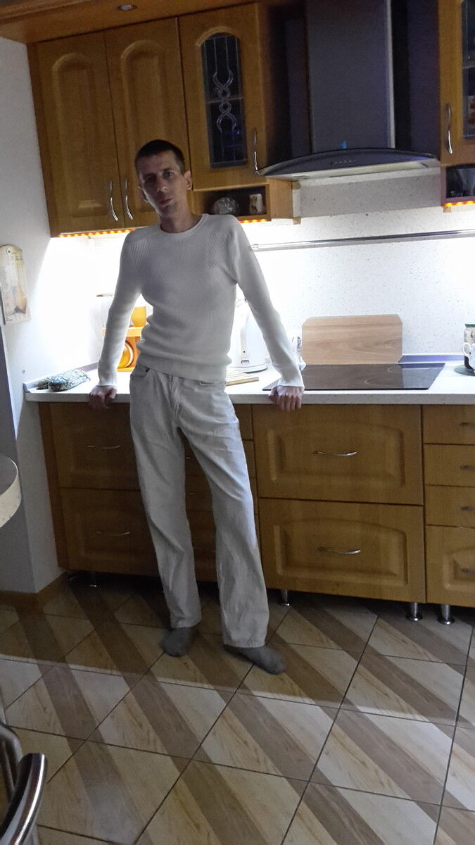  ,   Rich2i, 39 ,  